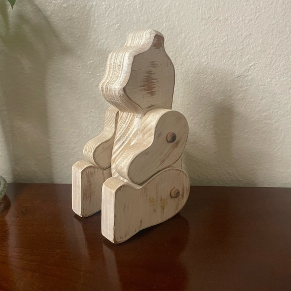 n/a Other - Handcrafted Articulated Wooden Bear Figurine